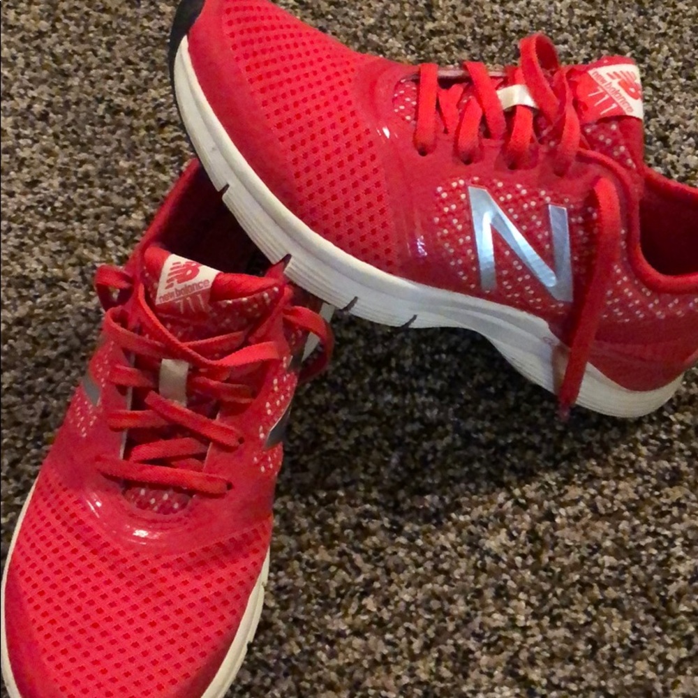 New Balance 711